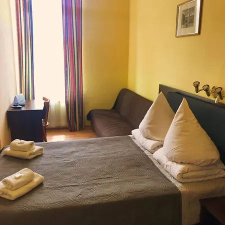 Am Stuttgarter Eck 2* ברלין