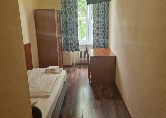 Am Stuttgarter Eck 2* Berlín