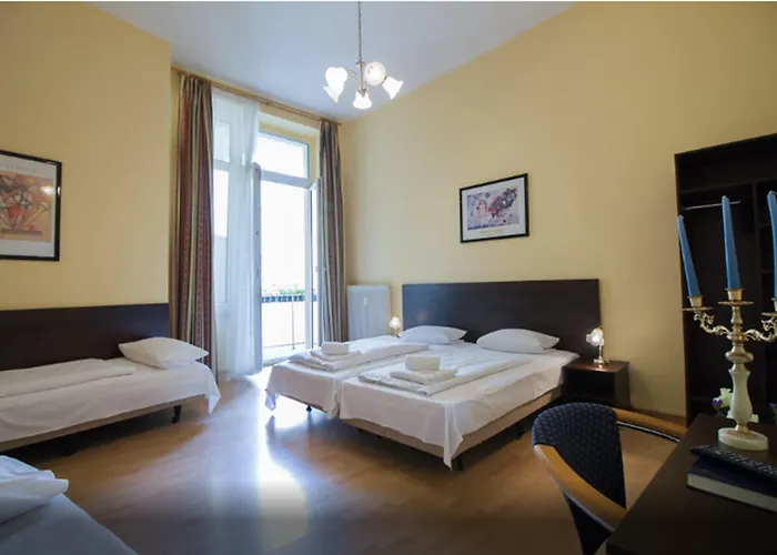 Am Stuttgarter Eck Ξενοδοχείο 2*