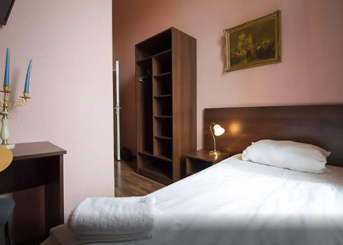 Am Stuttgarter Eck 2* Βερολίνο