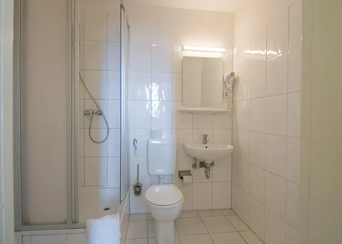 Am Stuttgarter Eck 2* Βερολίνο