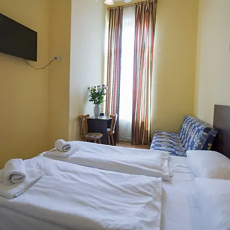 Am Stuttgarter Eck Hotel 2*