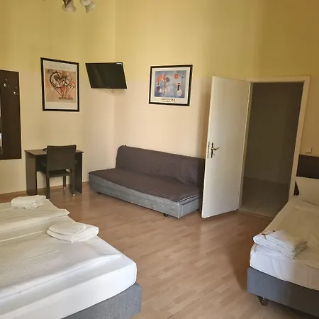 Am Stuttgarter Eck 2*