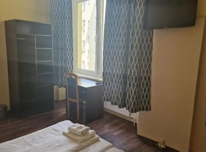 Hotel Am Stuttgarter Eck 2*